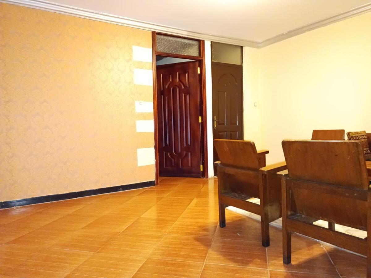 Fully Furnished Condo In The Center Of Adis Abeba Exterior foto